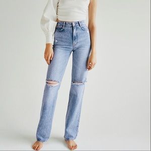 Z1975 Full Length Ripped Jeans Size 28 (US6)